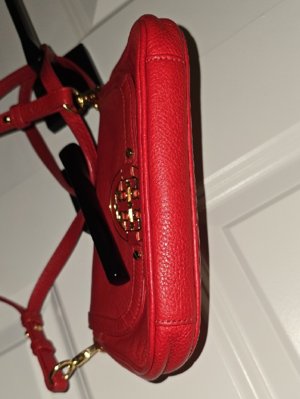 Tory Burch Red Leather Flap Crossbody with Gold Logo Hardware - Picture 8 of 11
